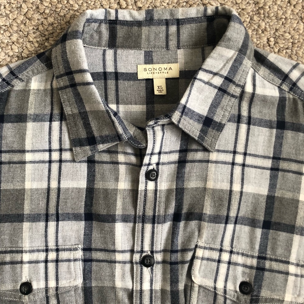 Men’s flannel shirt